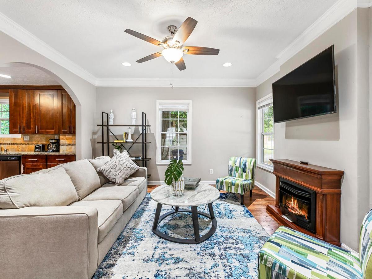 Gorgeous East Village Home Near Downtown Sleeps 12 5 Bedrooms Coffee Bbq Ac Parking Atlanta Exteriér fotografie