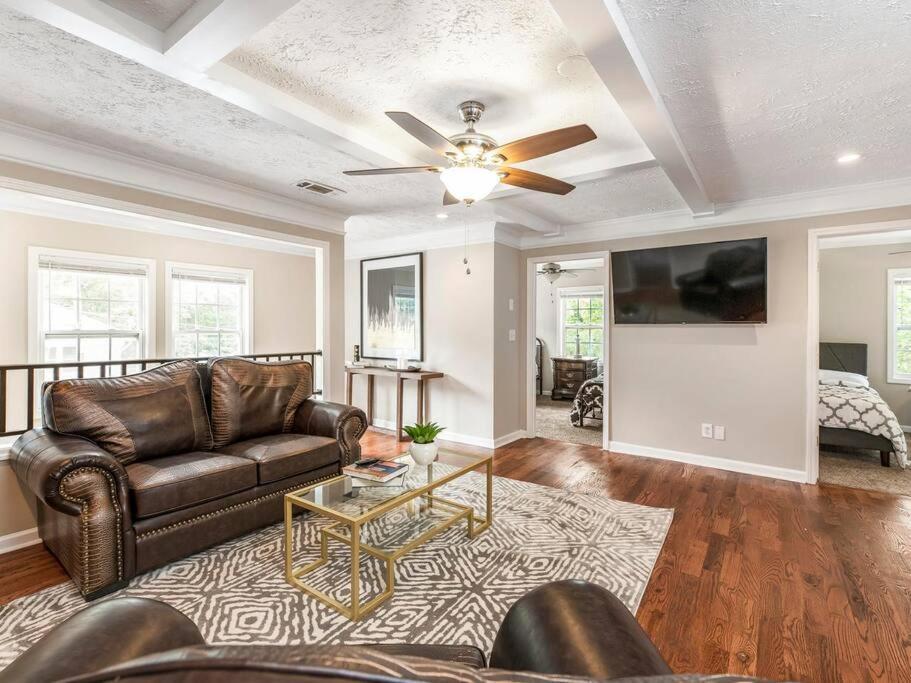 Gorgeous East Village Home Near Downtown Sleeps 12 5 Bedrooms Coffee Bbq Ac Parking Atlanta Exteriér fotografie